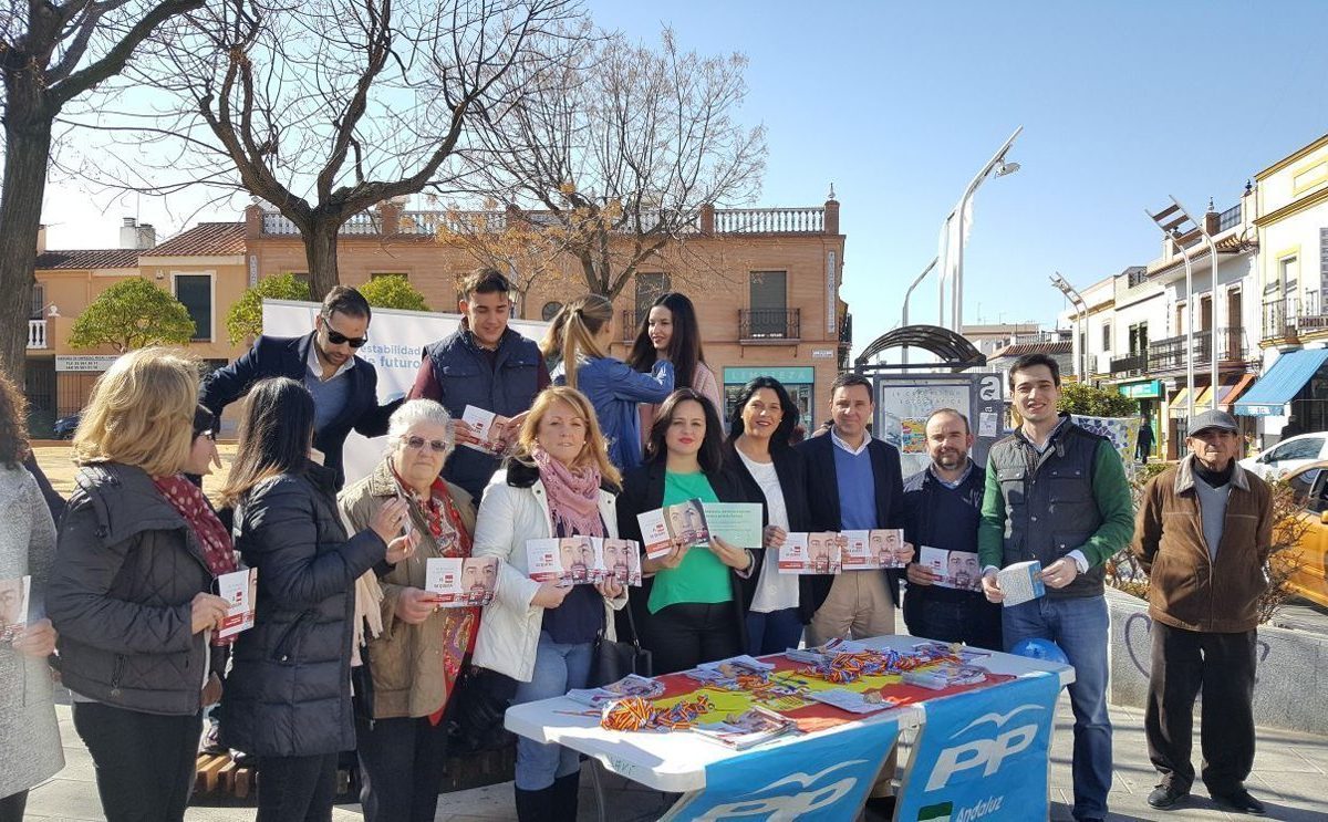 Presentación de ‘En Andalucía el tiempo pasa, el paro se queda’ en Alcalá