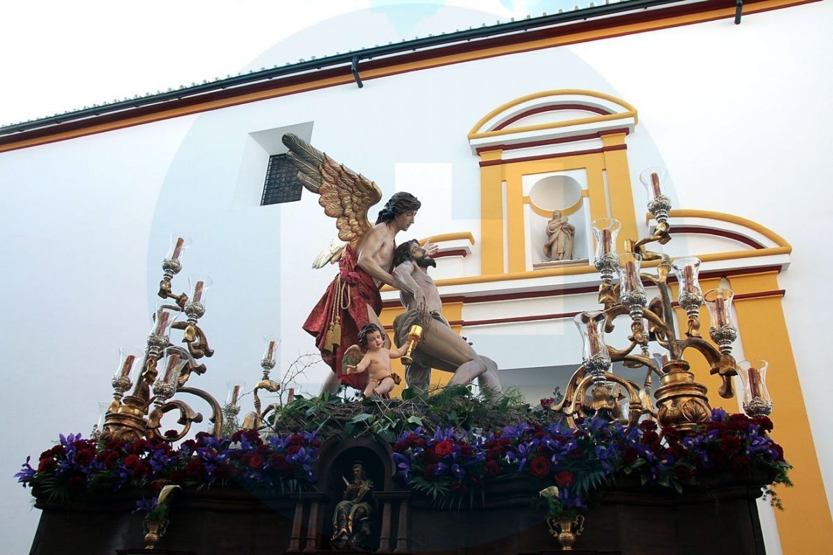 La Divina Misericordia antes Santa Clara