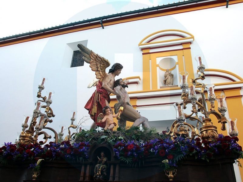 La Divina Misericordia antes Santa Clara