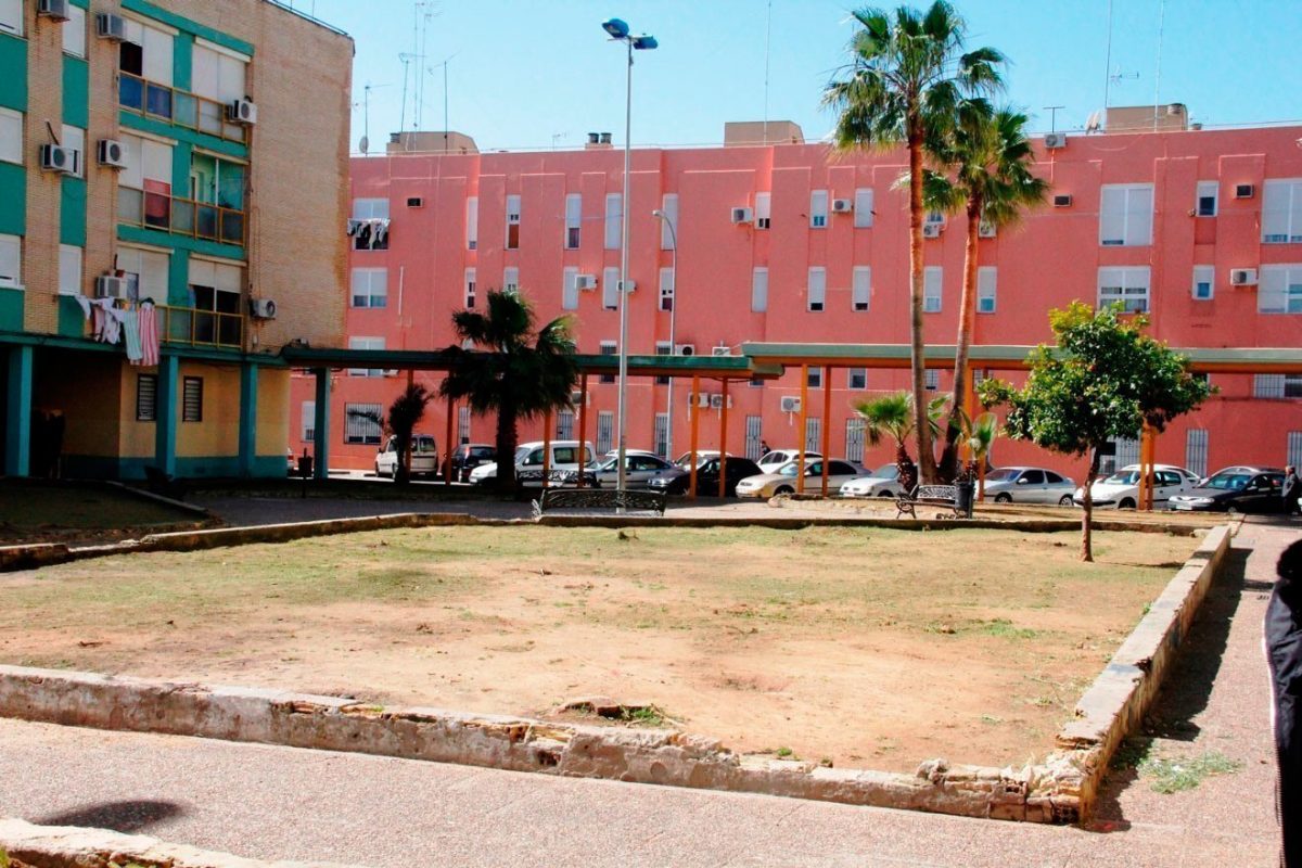 Plaza María Zambrano / Lva