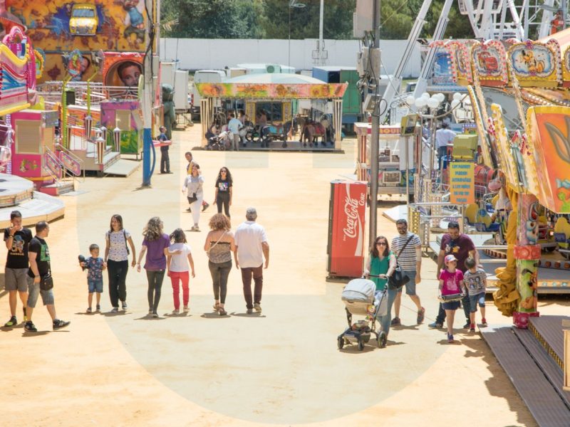 Ambiente de feria domingo