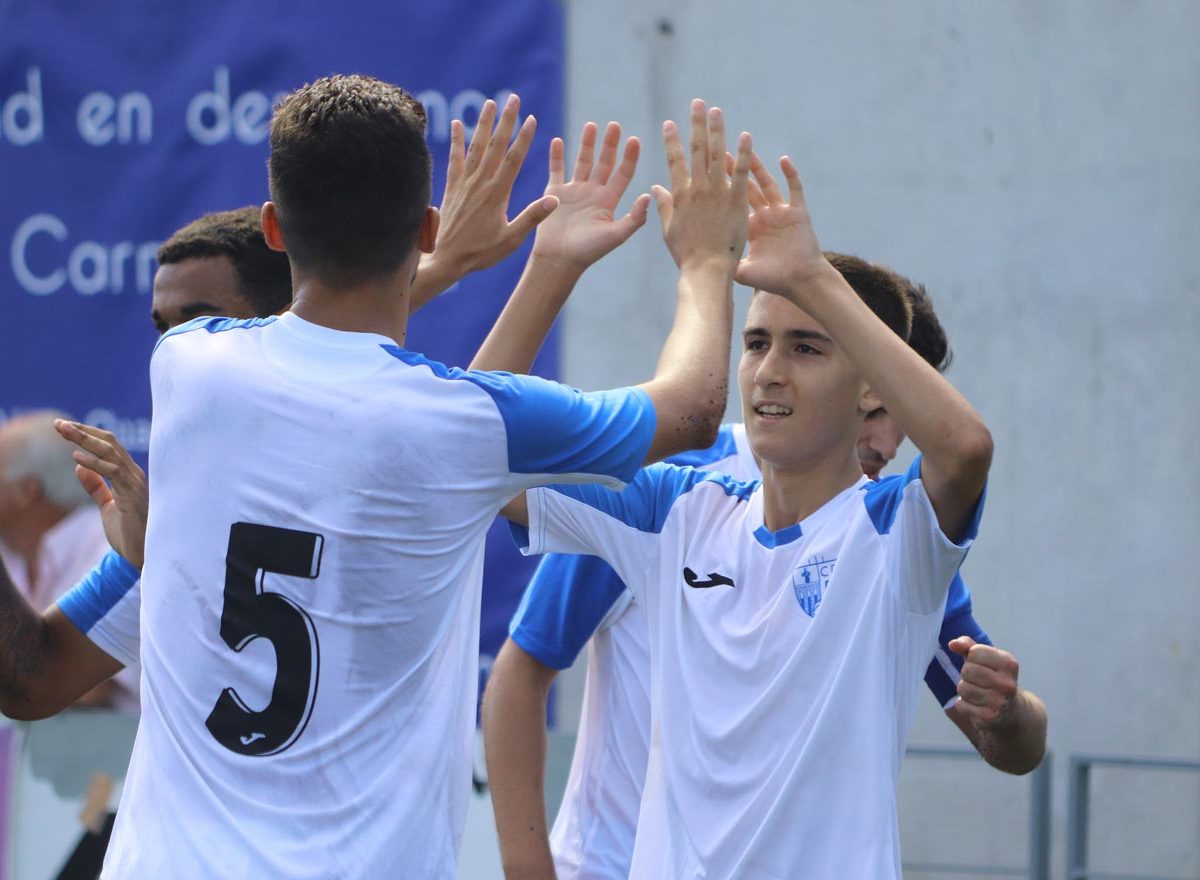 El Alcalá celebra uno de los goles /CD Alcalá