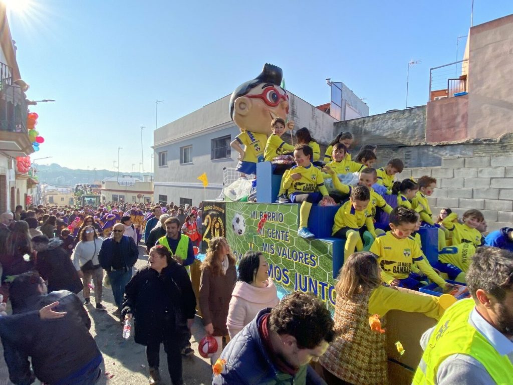 Público en las cabaltagas