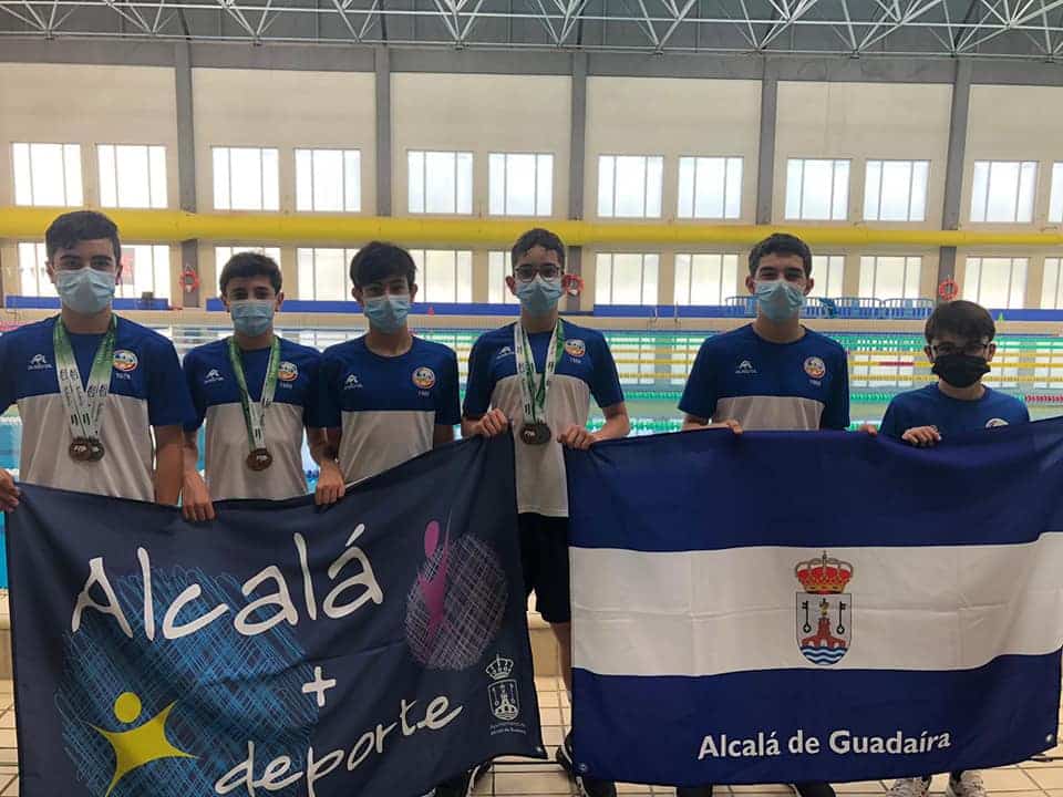 Alevines del Club de Natación. / Club de Natación Alcalá