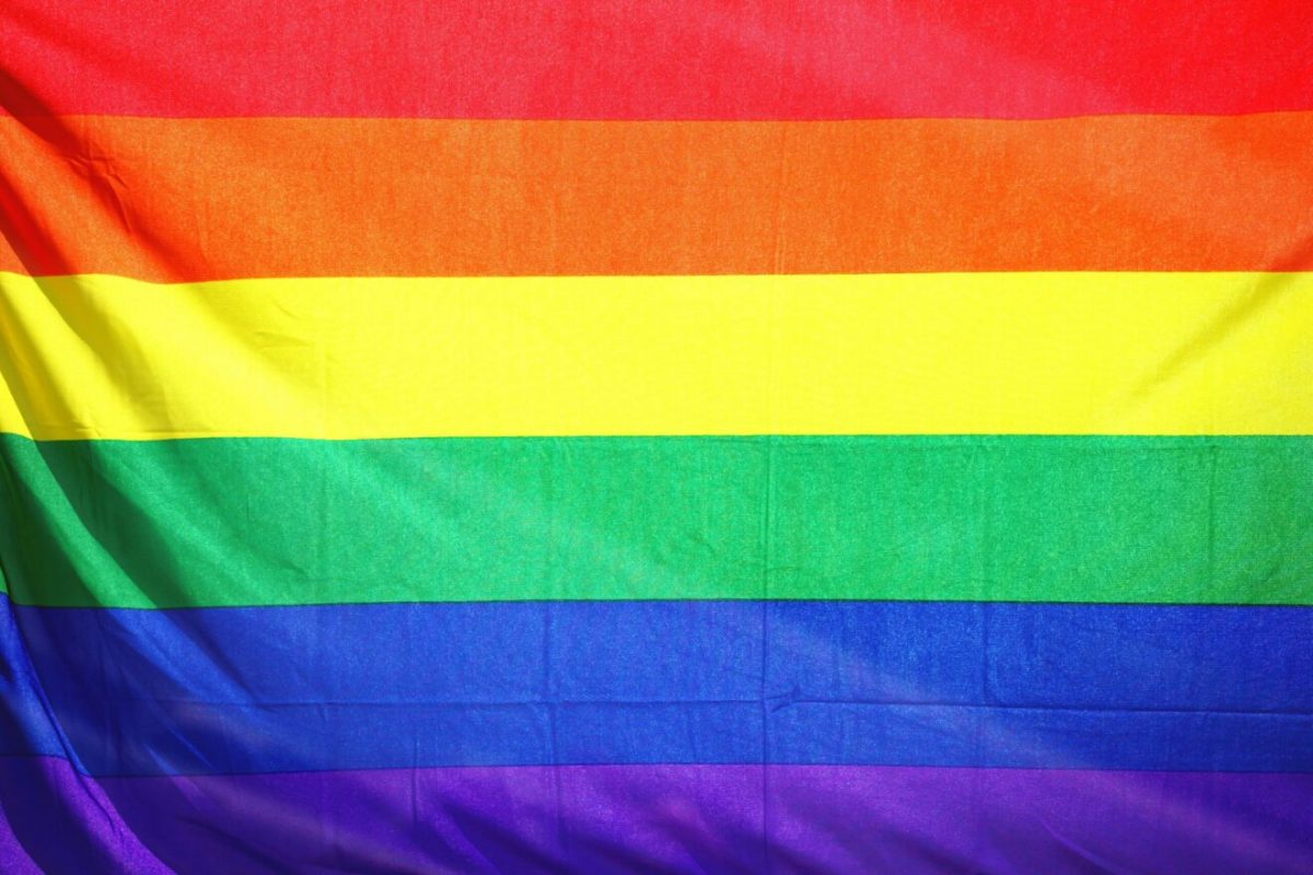 BANDERA LGBTQIA+