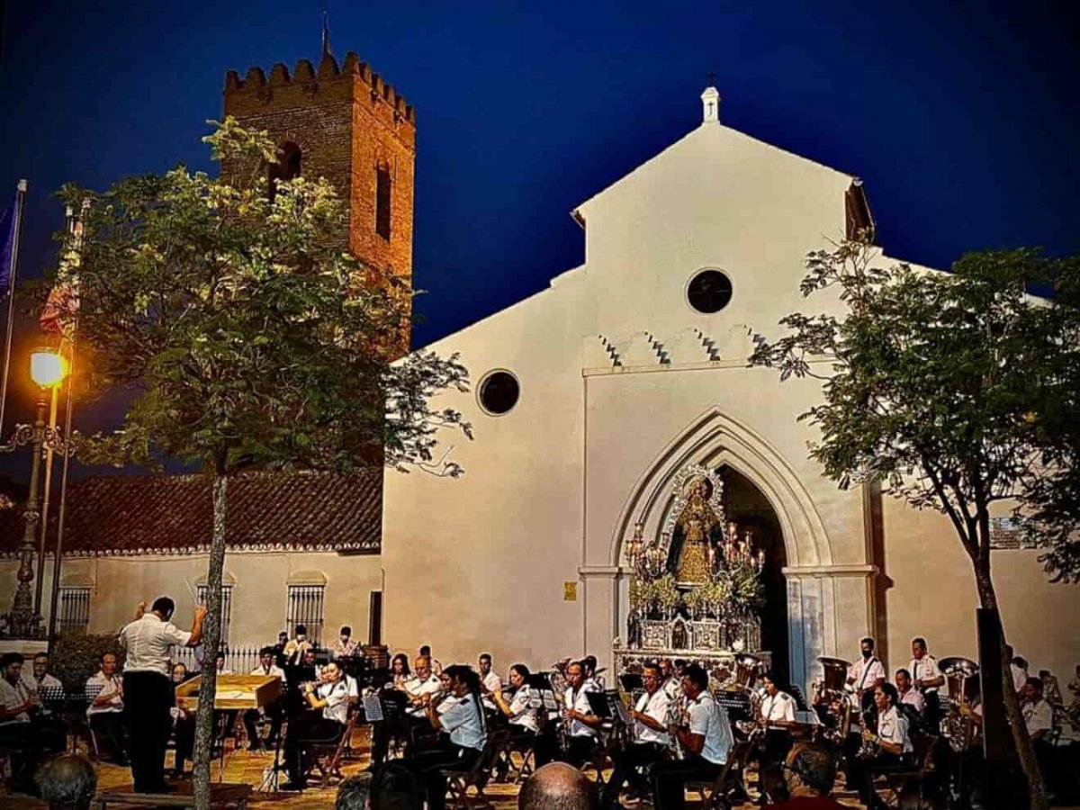 Concierto de la Virgen del Águila / Vicente Romero