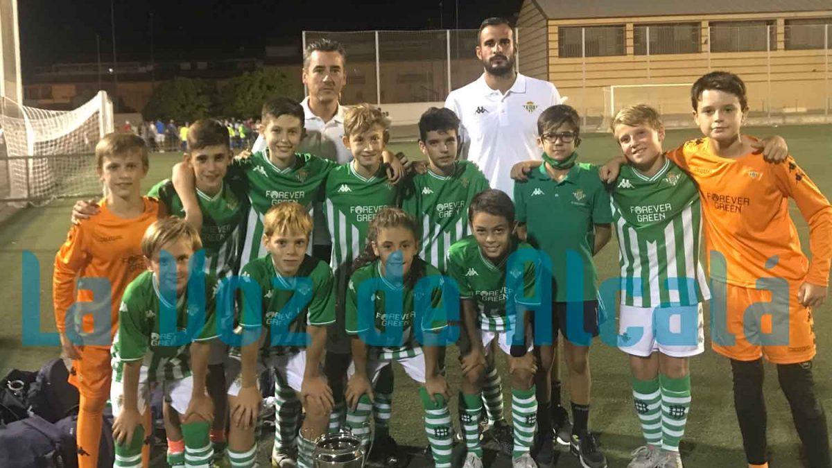 El Betis triunfa en el torneo de fútbol 7 Ciudad de Alcalá