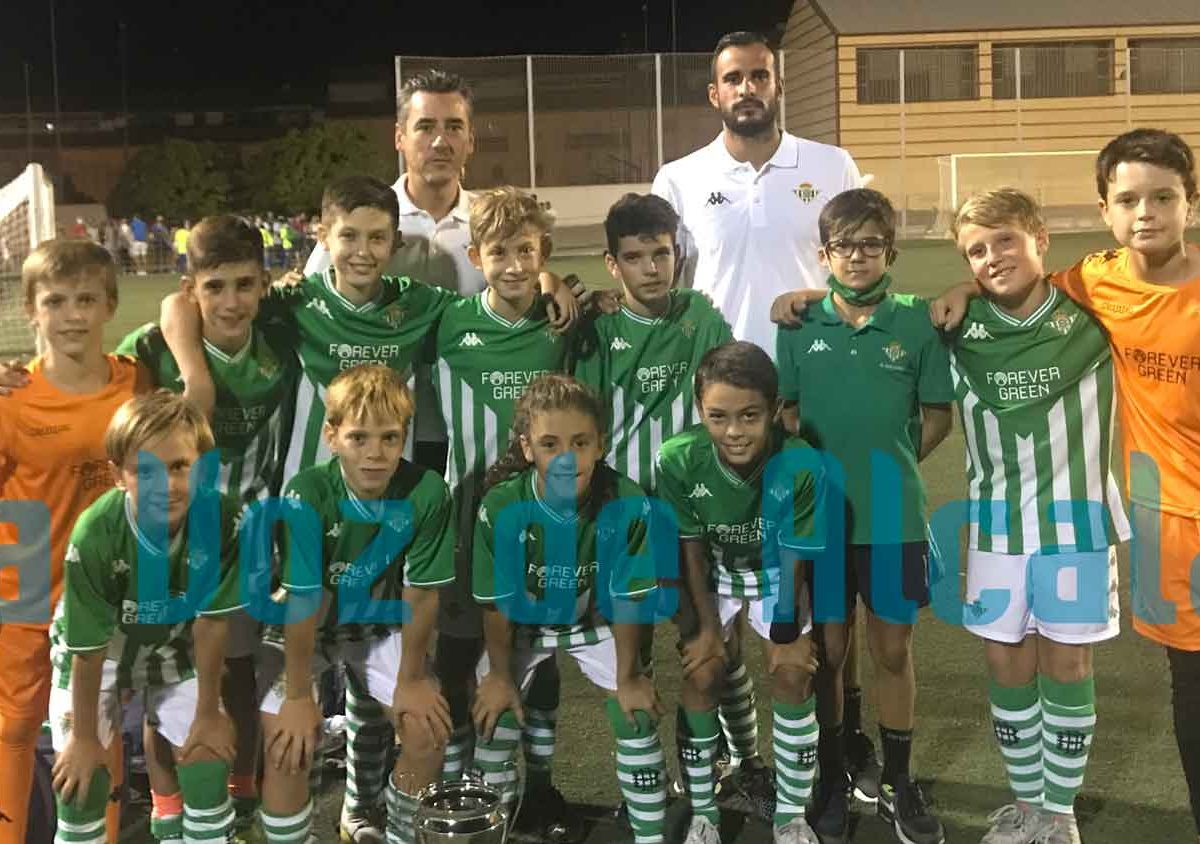 El Betis triunfa en el torneo de fútbol 7 Ciudad de Alcalá