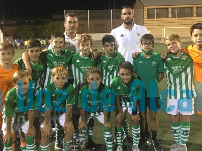 El Betis triunfa en el torneo de fútbol 7 Ciudad de Alcalá