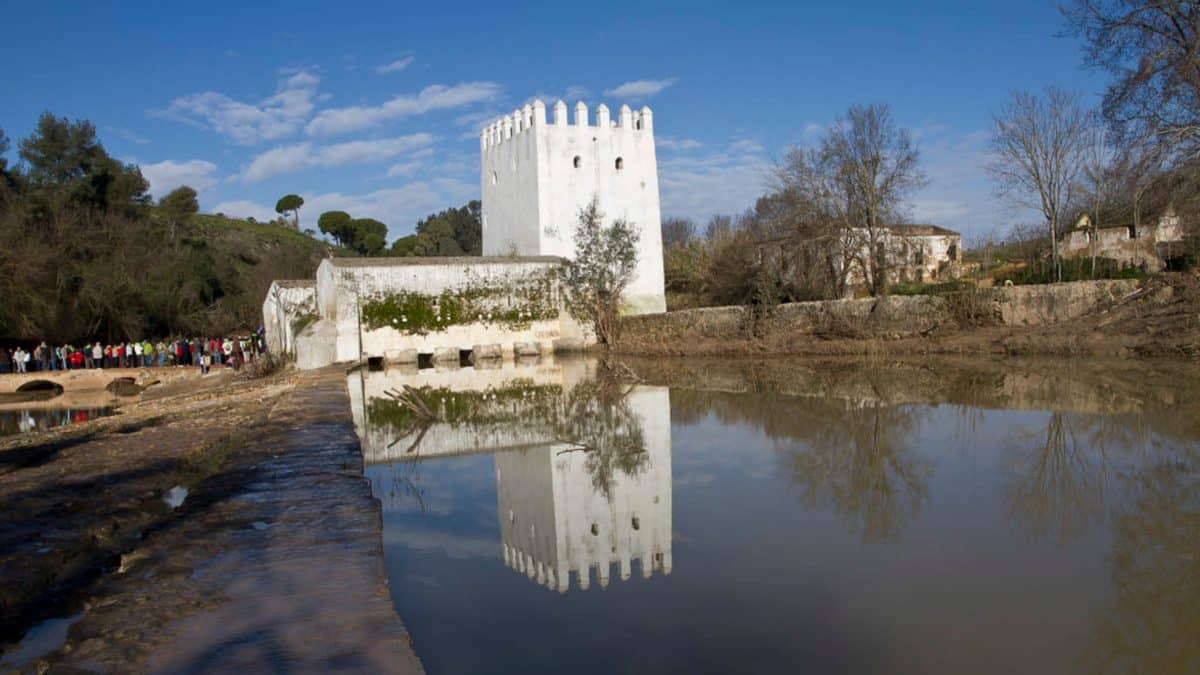 Ruta de senderismo para descubrir el patrimonio natural y cultural de Alcalá