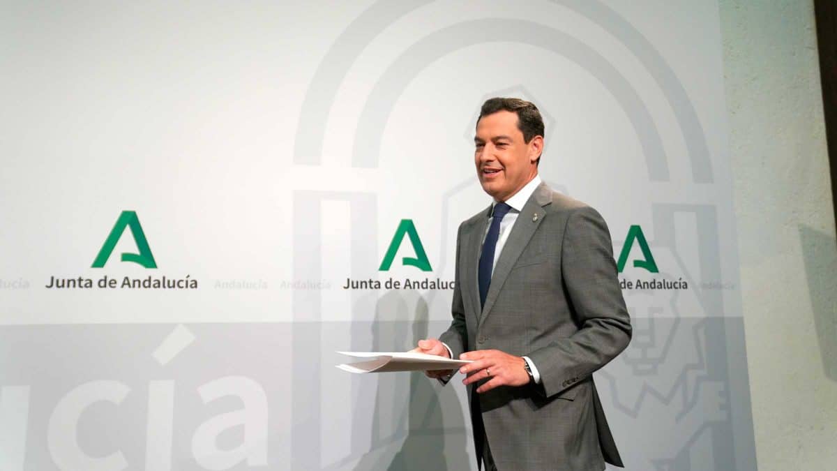 Juanma Moreno. LVA