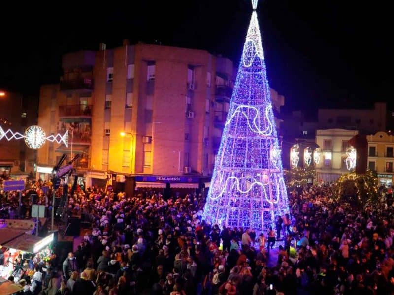 Imagen del alumbrado navideño de Alcalá en 2022. LVA