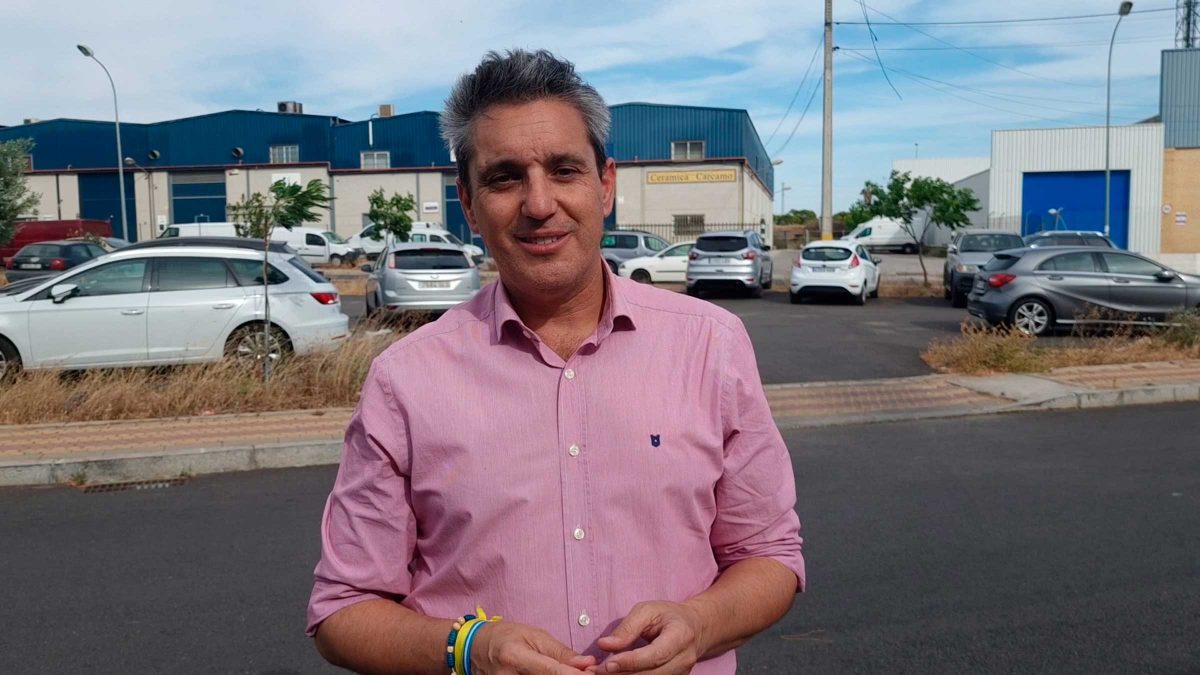 Esaú Pérez sigue desarrollando el proyecto del PP de cara a las elecciones alcalareñas del 28M
