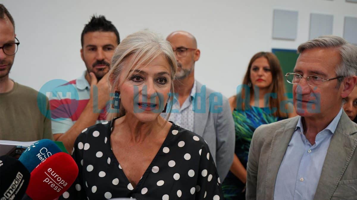 Patricia del Pozo, consejera de Desarrollo Educativo y Formación Profesional, en el CEIP Blas Infante