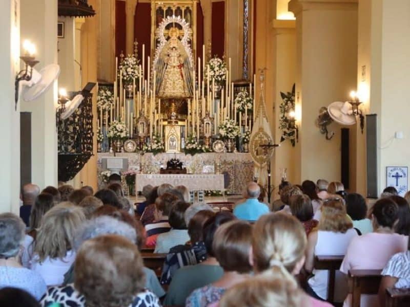 Cultos a la patrona alcalareña, Santa María del Águila Coronada