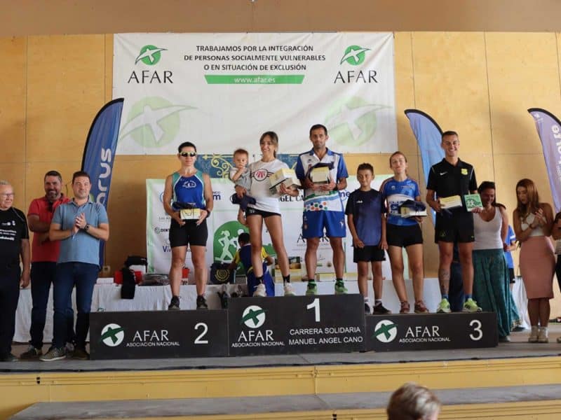 Podio de la IV Carrera Solidaria Manuel Ángel Cano