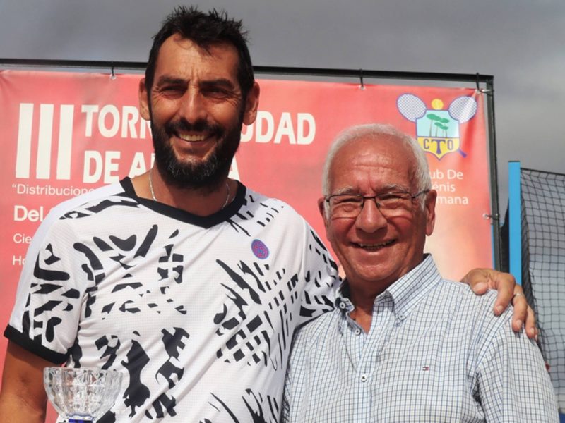 El campeón del Ciudad de Alcalá, en el Club de Tenis Oromana