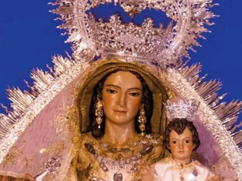 Talla de la Virgen del Rosario de Santiago