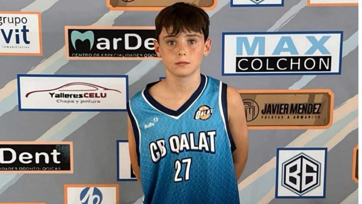 La joven promesa del baloncesto alcalareño, Julio Jiménez