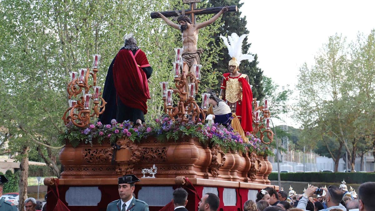 Las imágenes del Lunes Santo de 2024 en Alcalá