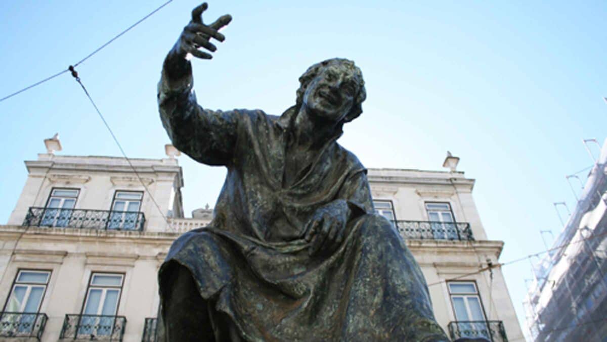Escultura de Antonio Ribeiro Chiado. Archivo Sandra Dugan.