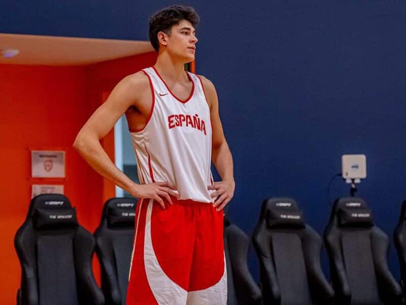 David Gómez con la Selección Española de Baloncesto