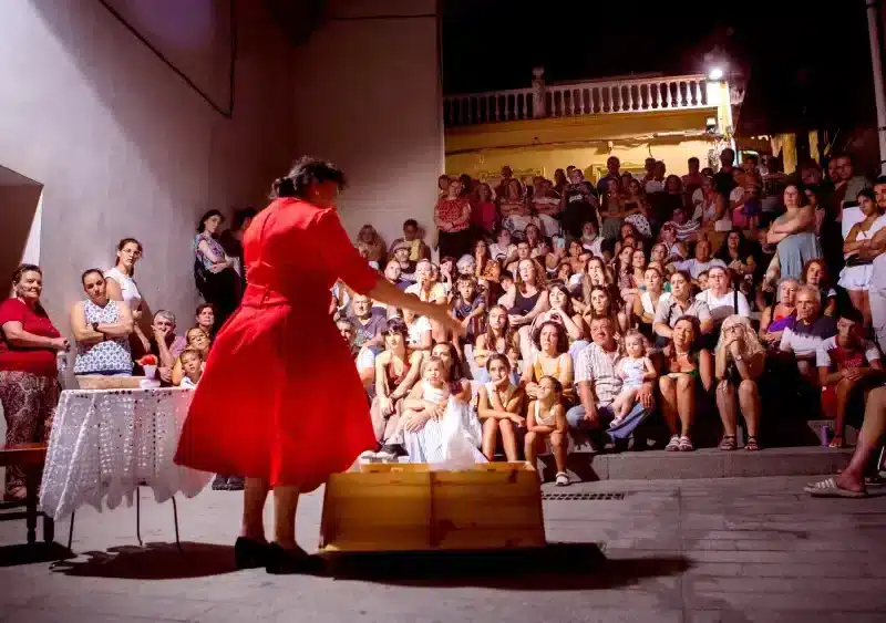 Representación teatral de «Lorca en San Miguel» del Grupo de Teatro Comunitario Castillo de Alcalá. LVA