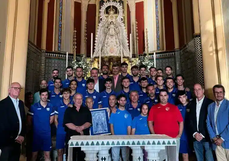 Ofrenda floral del CD Alcalá a la Virgen del Águila. LVA