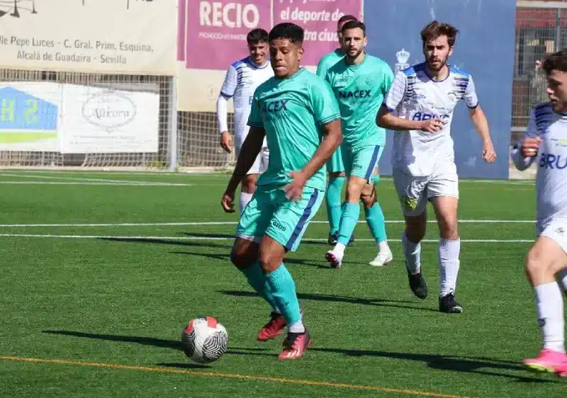 Partido de fútbol entre el Estrella San Agustín CF y el CD Alcalá, correspondiente a la temporada 23/24. Lva