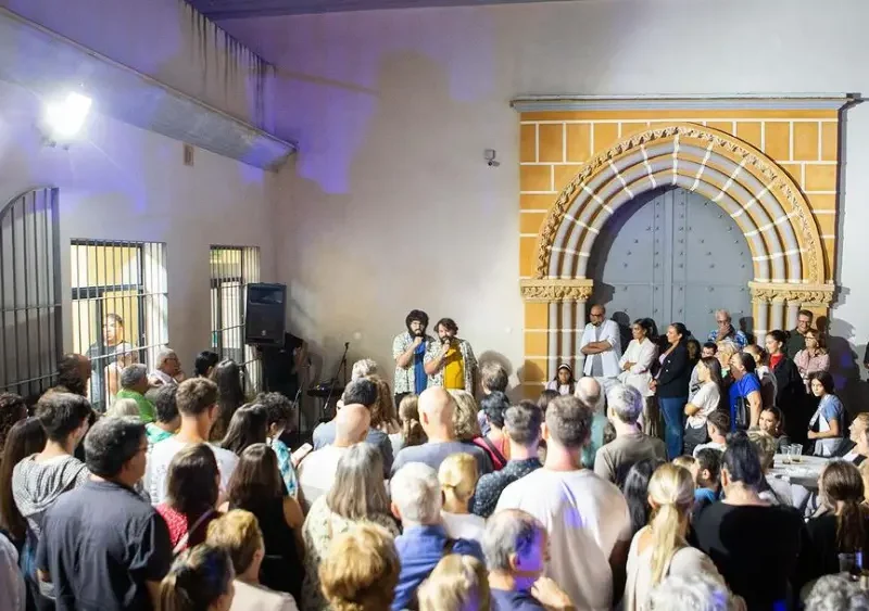 Actuación de Sevilla Impro Club en la Noche de San Miguel 2024. Lva