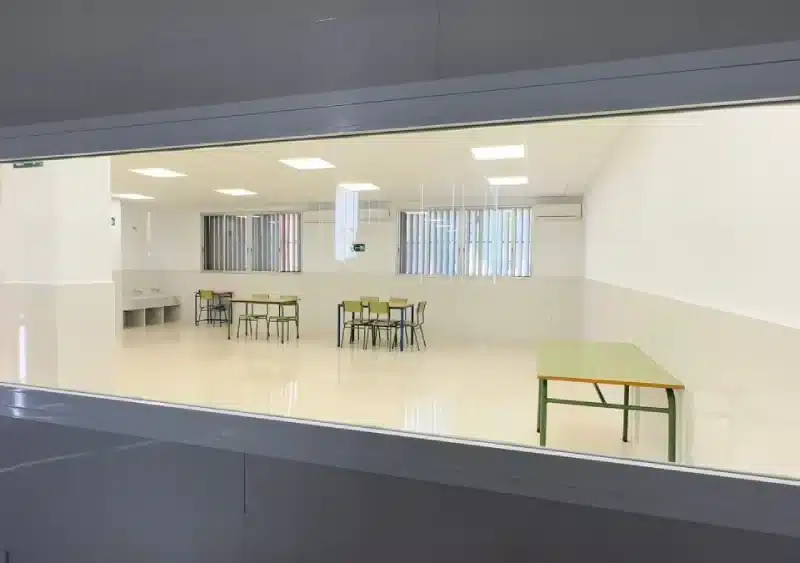 Nuevo comedor del CEIP Concepción Vázquez de Alcalá. Ayto. Alcalá