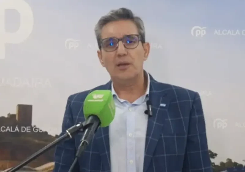 Esaú Pérez, portavoz del PP de Alcalá / LVA
