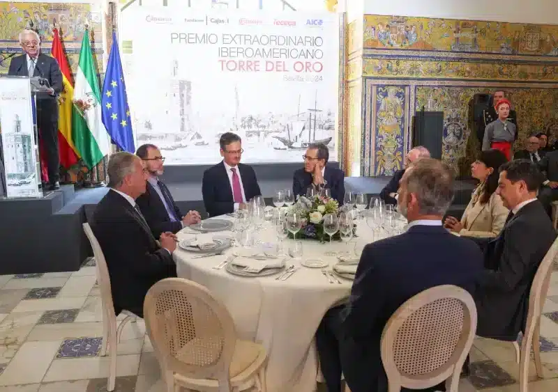 El rey Felipe IV en la comida del “Premio Extraordinario Iberoamericano Torre del Oro”. Casa Real