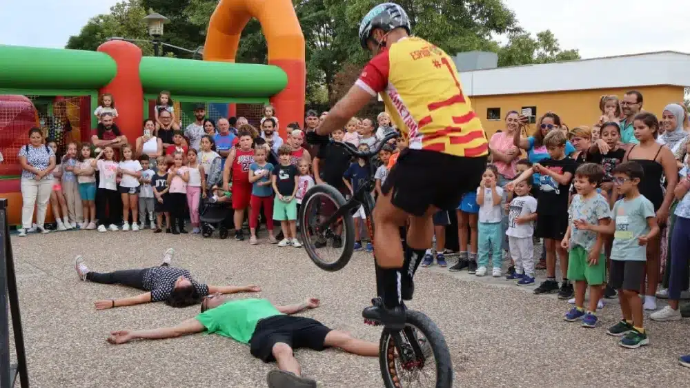 Actividades deportivas en el Parque Centro