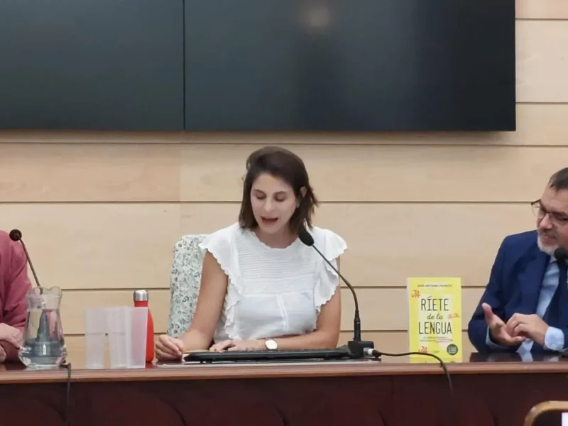 Presentación del libro 'Ríete de la lengua', de José Antonio Francés / Cedida