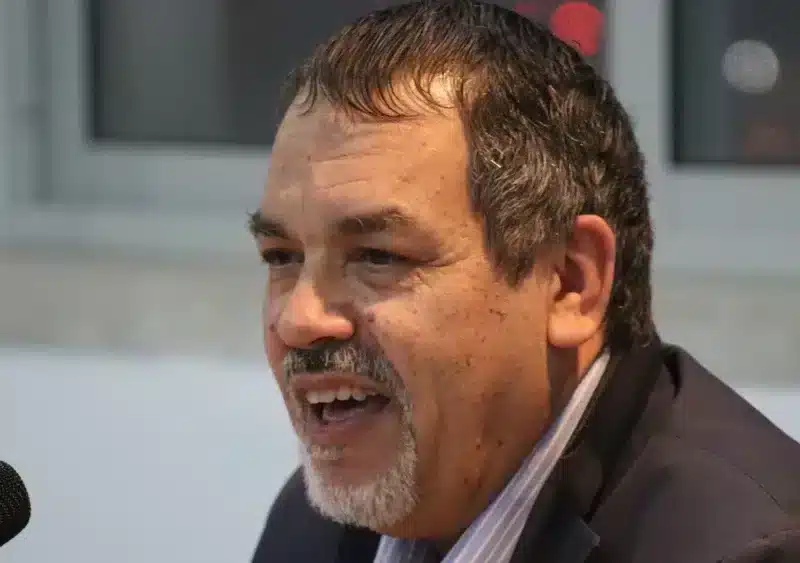 José Antoni Francés en la presentación de su libro "Dos más dos". Álex García