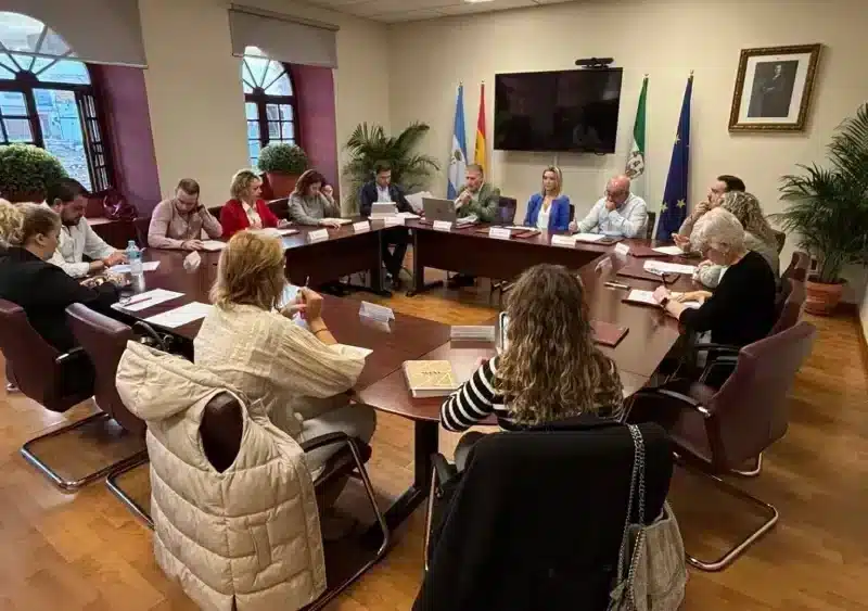 El Equipo de Gobierno del Ayuntamiento de Alcalá de Guadaíra ha aprobado este lunes en Junta de Gobierno Local el proyecto de Ordenanza reguladora de la OAC. - AYUNTAMIENTO DE ALCALÁ DE GUDAÍRA.