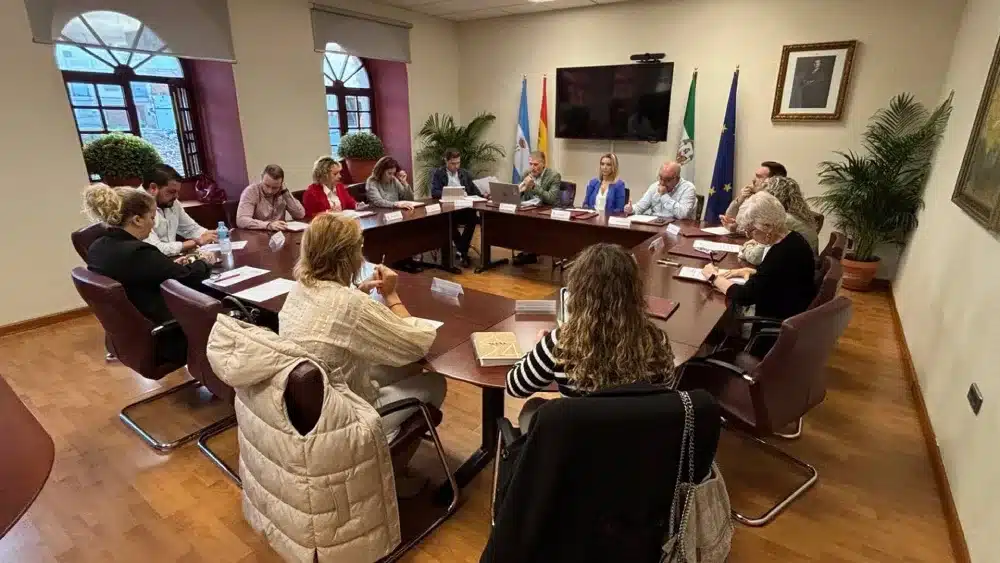 El Equipo de Gobierno del Ayuntamiento de Alcalá de Guadaíra ha aprobado este lunes en Junta de Gobierno Local el proyecto de Ordenanza reguladora de la OAC. - AYUNTAMIENTO DE ALCALÁ DE GUDAÍRA.