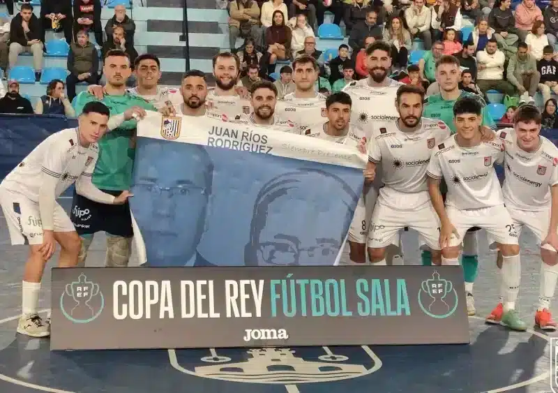 El CD Alcalá de Guadaíra FS antes del partido de dieciseisavos de final de Copa del Rey en el Fernández Viagas