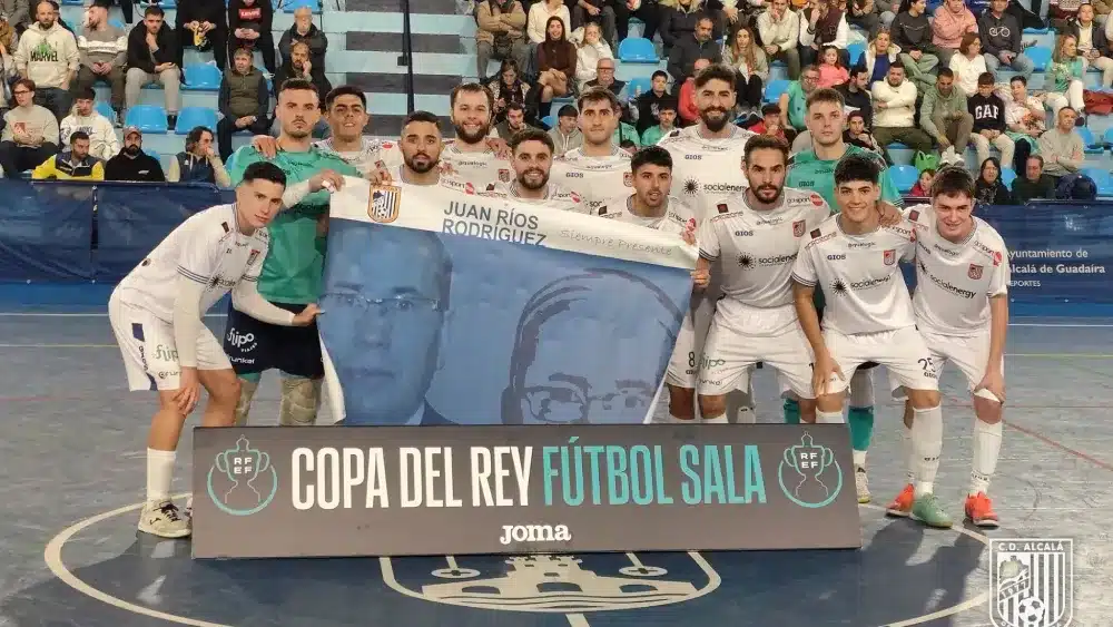 El CD Alcalá de Guadaíra FS antes del partido de dieciseisavos de final de Copa del Rey en el Fernández Viagas