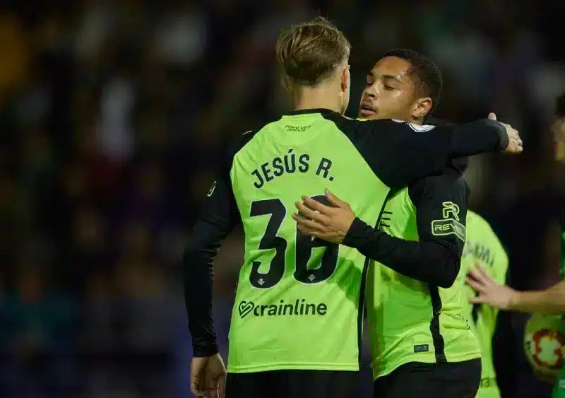 Jesús Rodríguez en su debut con el primer equipo del Betis. Redes sociales