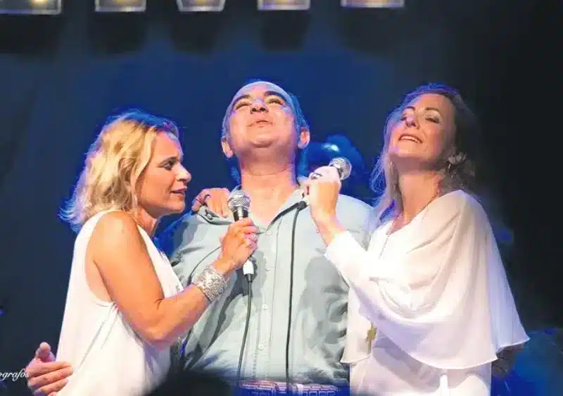 Siempre Así. Lva