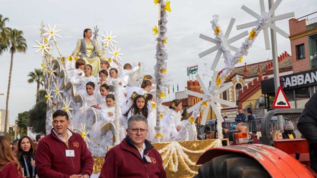 cabalgata reyes magos alcalá 2025