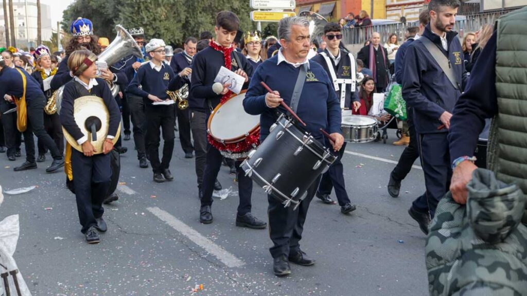 cabalgata reyes magos alcalá 2025