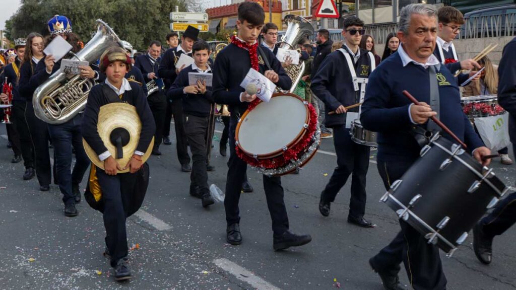 cabalgata reyes magos alcalá 2025