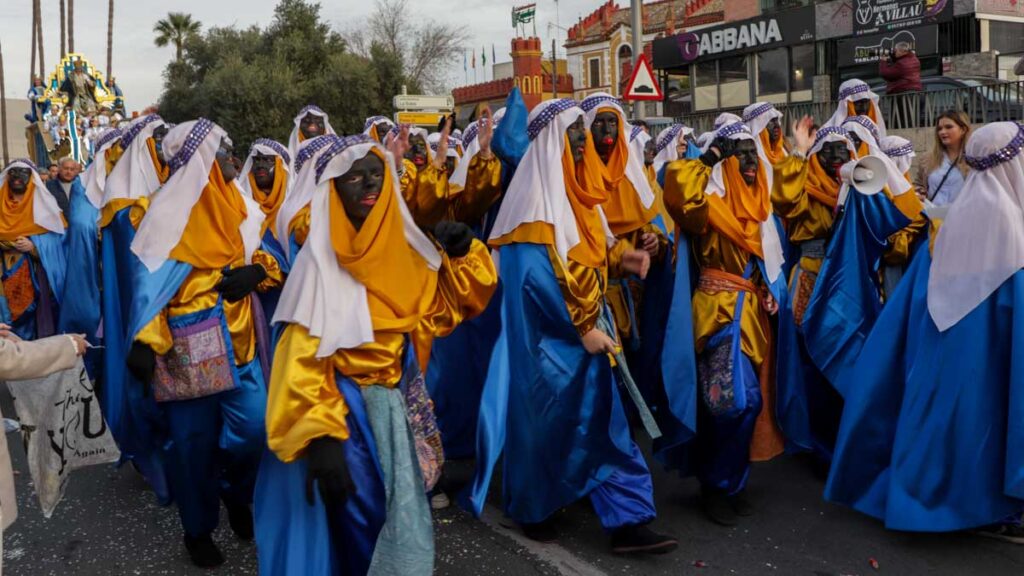 cabalgata reyes magos alcalá 2025