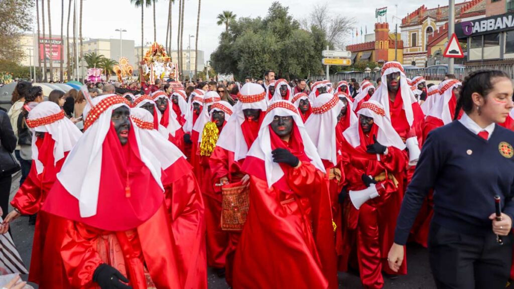 cabalgata reyes magos alcalá 2025