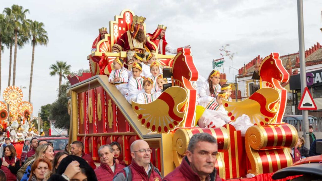 cabalgata reyes magos alcalá 2025
