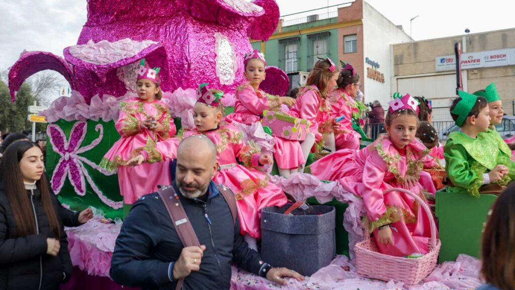 cabalgata reyes magos alcalá 2025