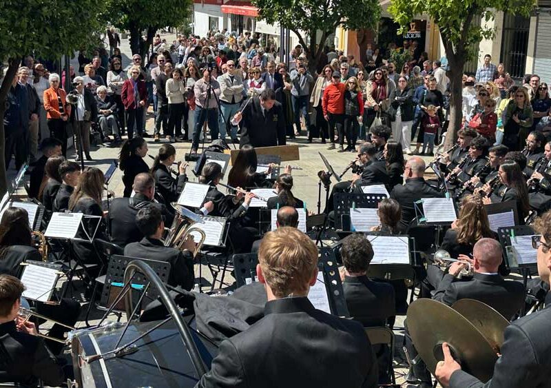 Concierto de la Banda de Música de Alcalá en La Plazuela. - Ayuntamiento de Alcalá de Guadaíra